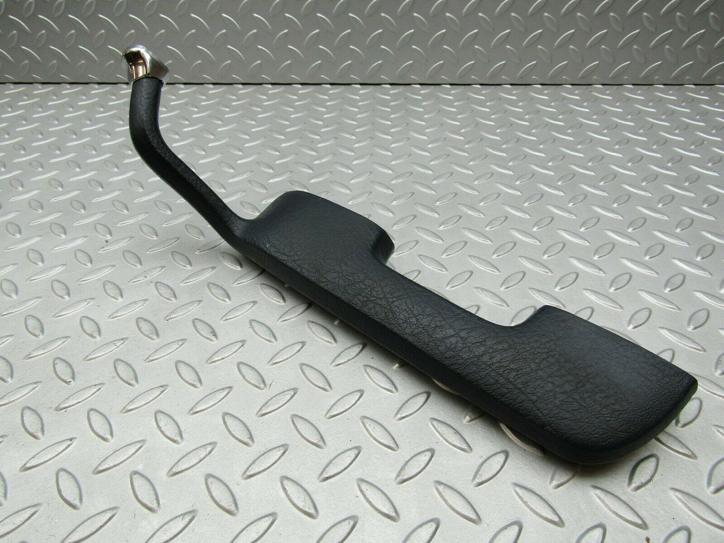 3305 Mercedes-Benz W108 280SE Interior Door Handle Blue Right