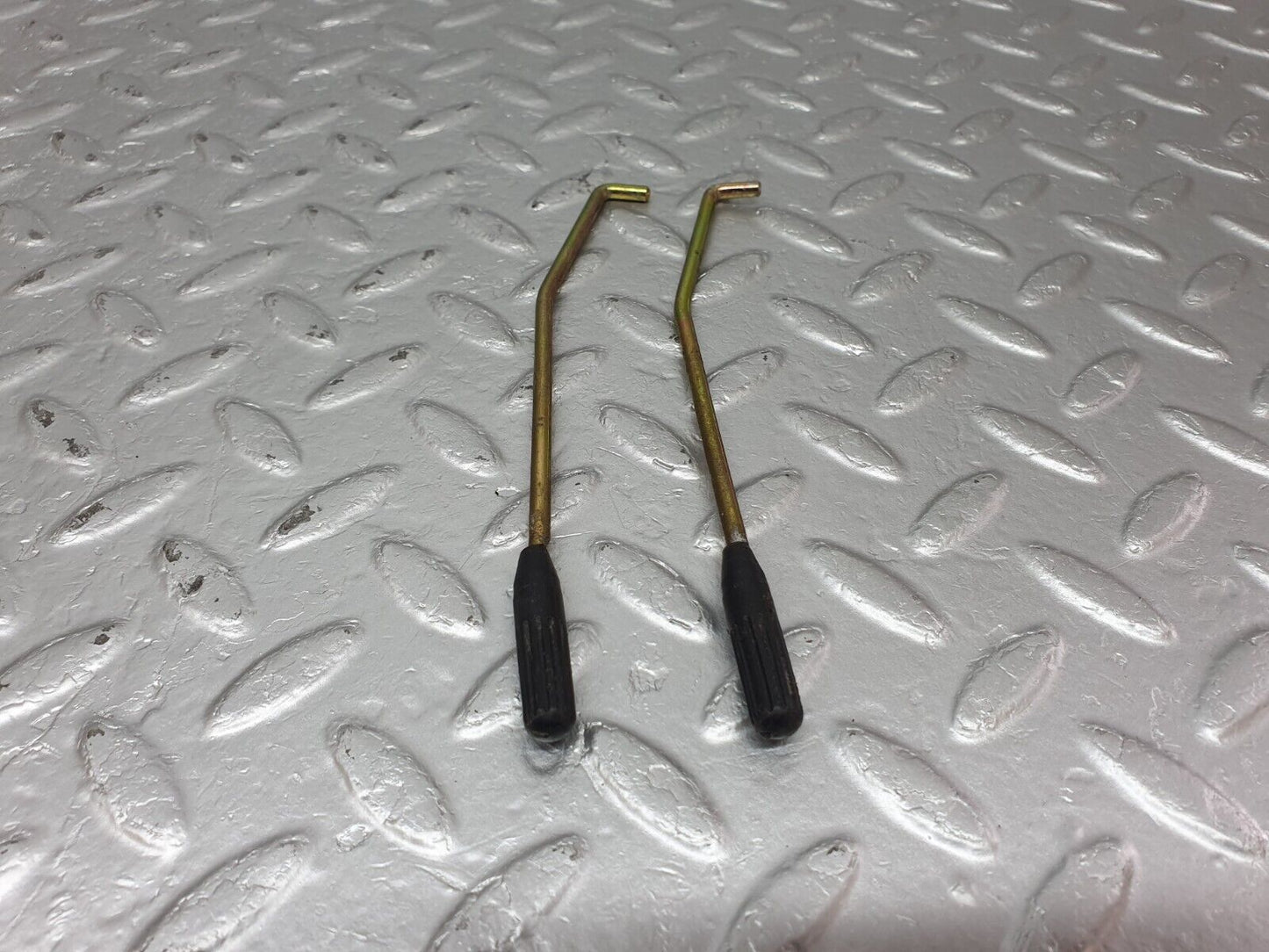 41707 Mercedes-Benz W124 200E Front Door Lock Knob Pair