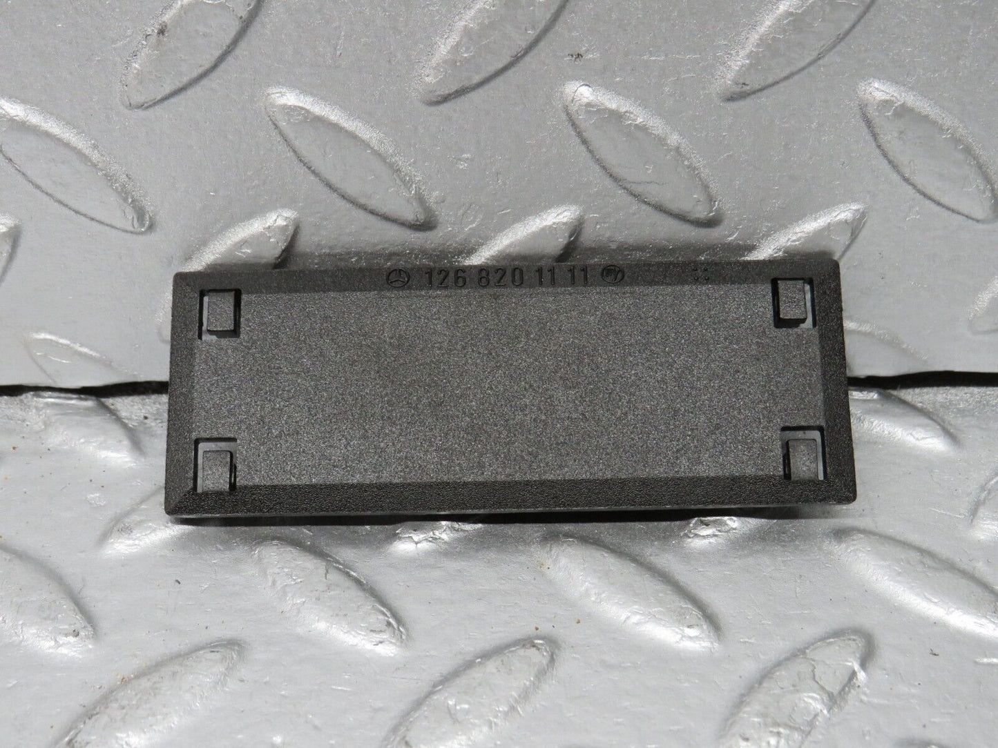 38394 Mercedes-Benz R129 280SL Coupe Windscreen Washer Nozzle Connector 1268201111
