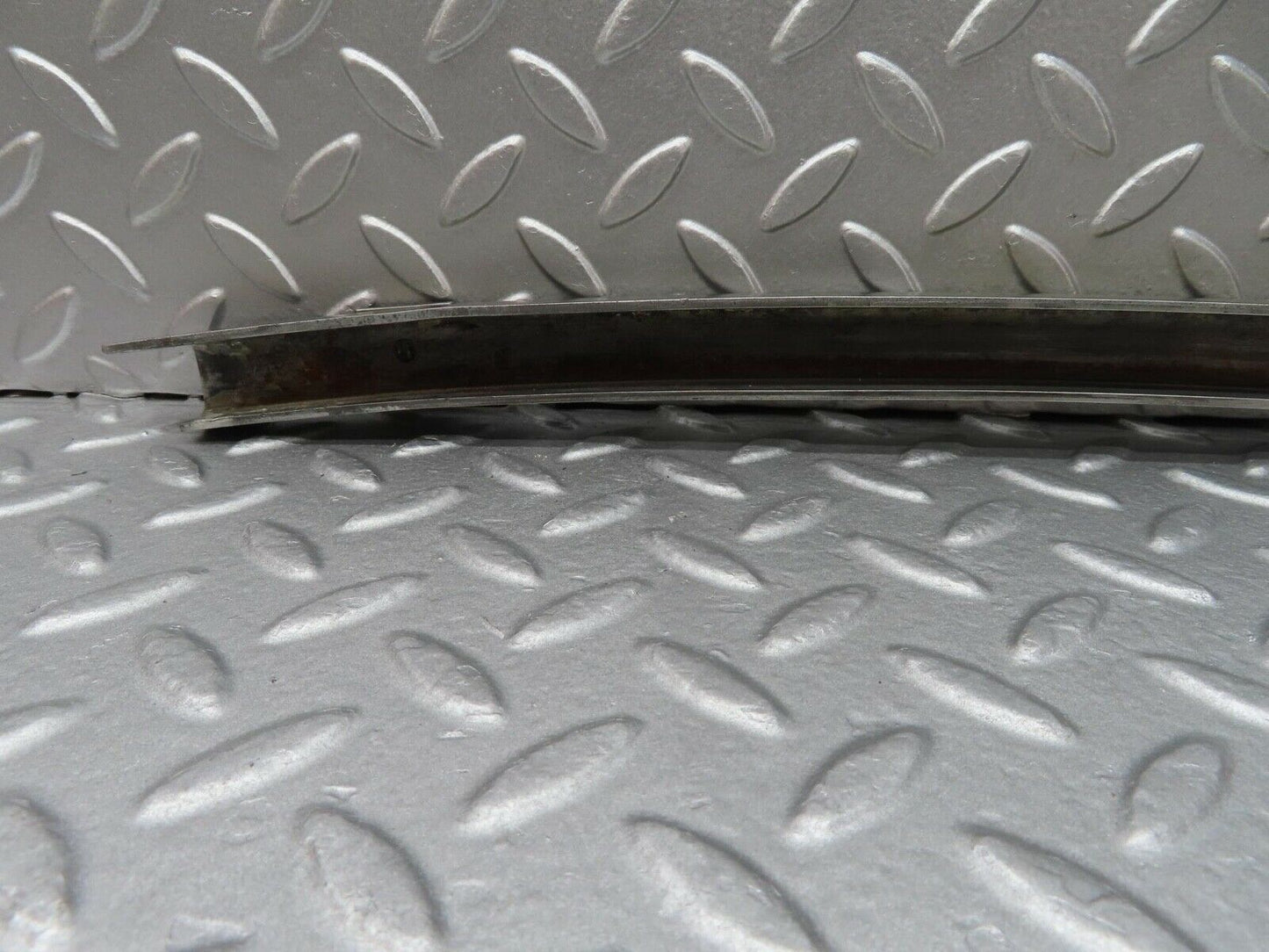 13994 Mercedes-Benz C107 280SLC Front Left Window Channel