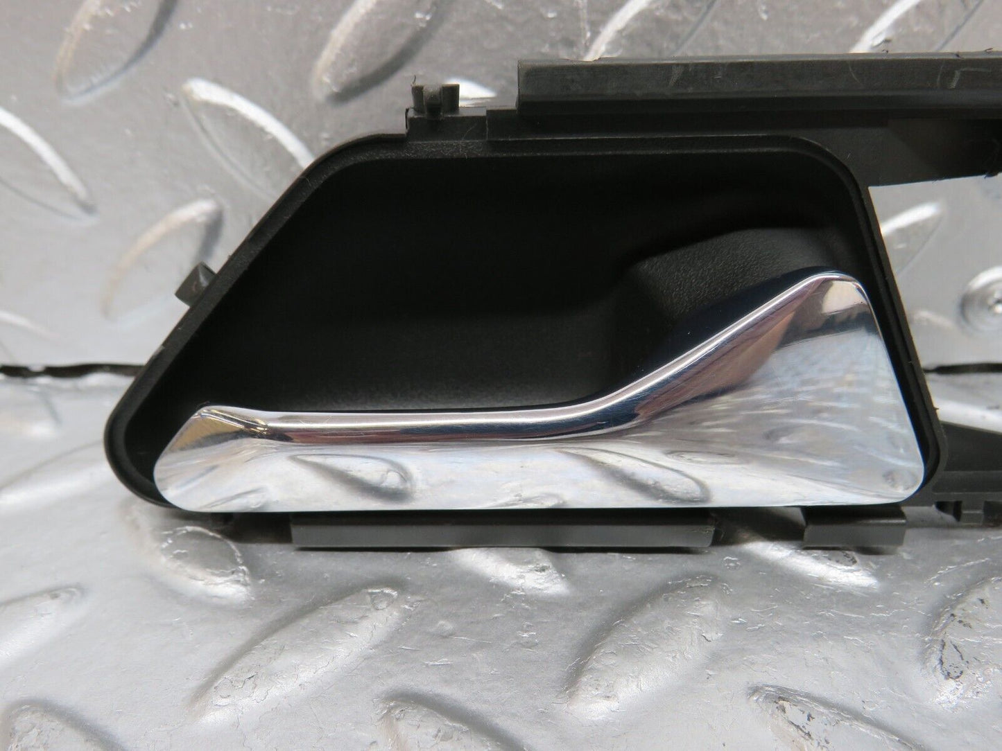 29347 Mercedes-Benz W124 230E Interior Door Handle Front Right 1247600261