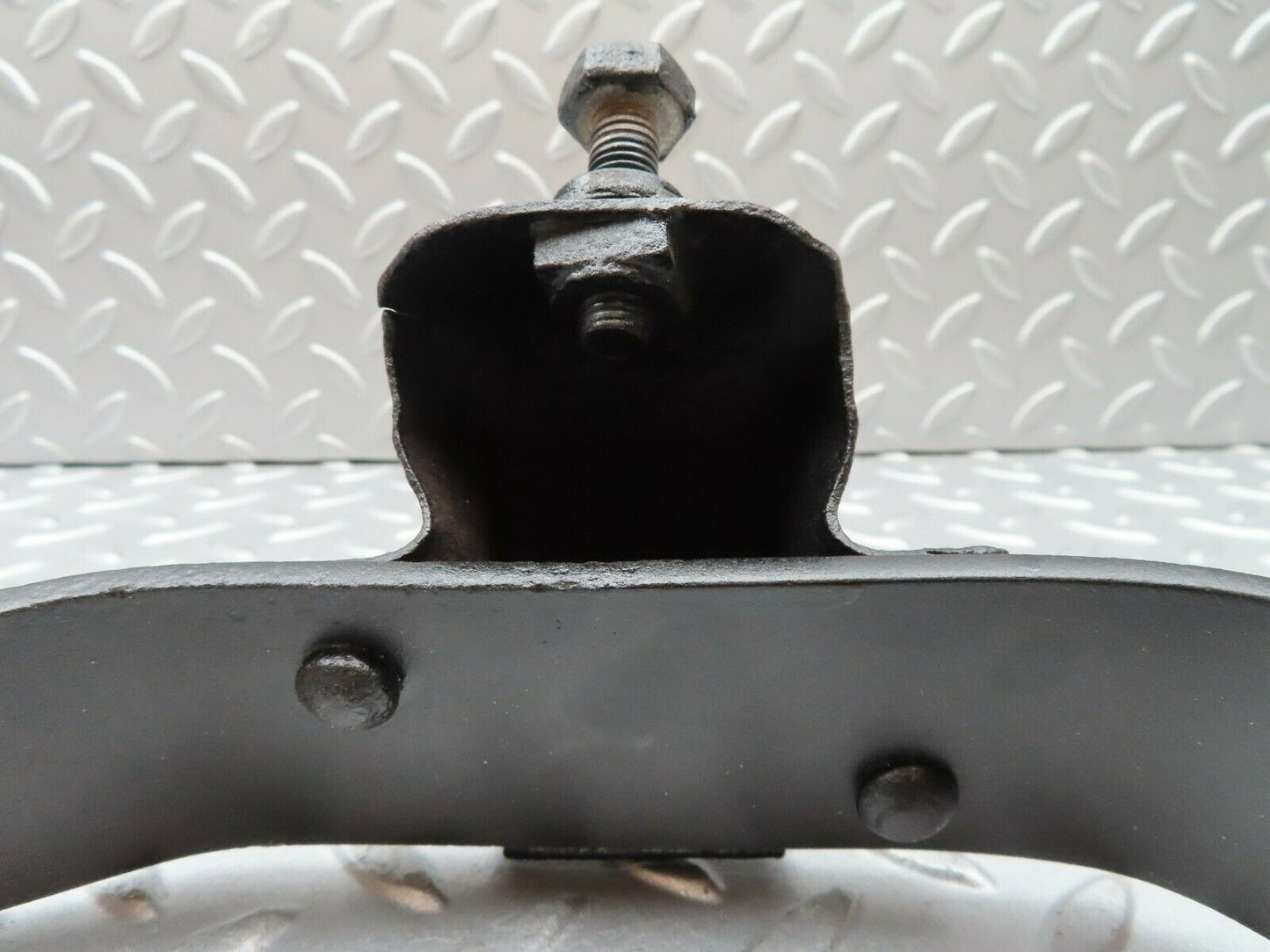 3638 Mercedes-Benz W108 280SE Front Right Bumper Bracket