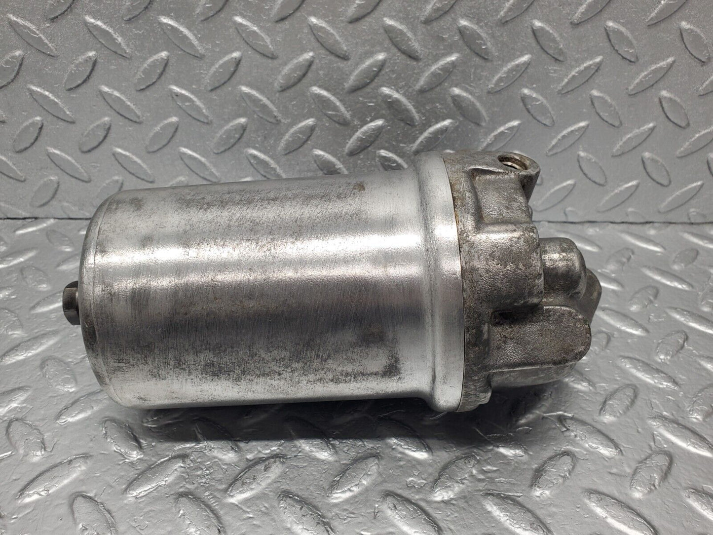 46596 Mercedes-Benz C123 280CE Coupe Oil Filter Housing 1101800111