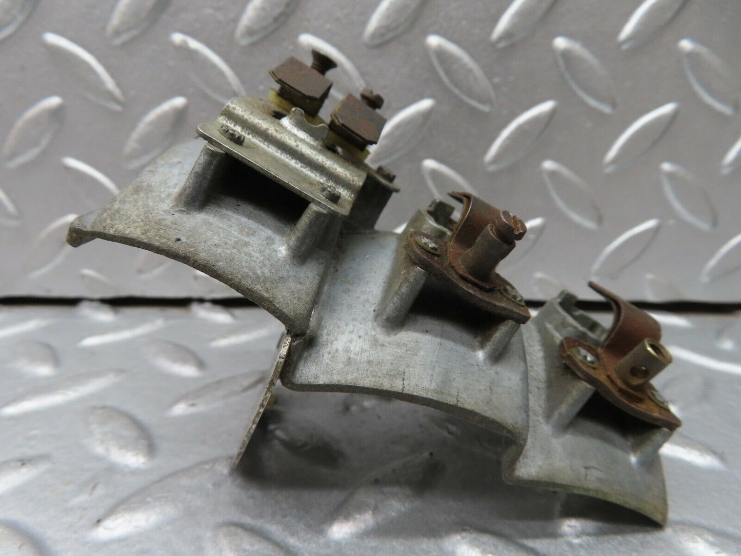 18672 Mercedes-Benz W120 W121 Ponton Tail Light Bulb Holder K13260