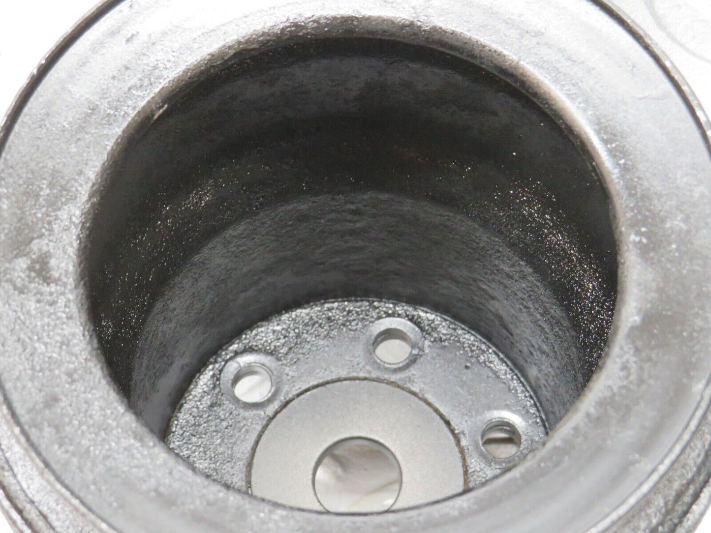 32986 Mercedes-Benz C107 R107 350 V8 Crankshaft Pulley