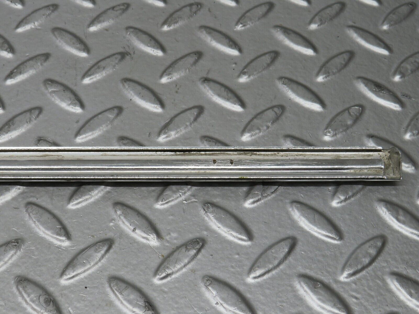 28526 Mercedes-Benz S123 240D Wagon Rear Right Chrome Moulding Trim