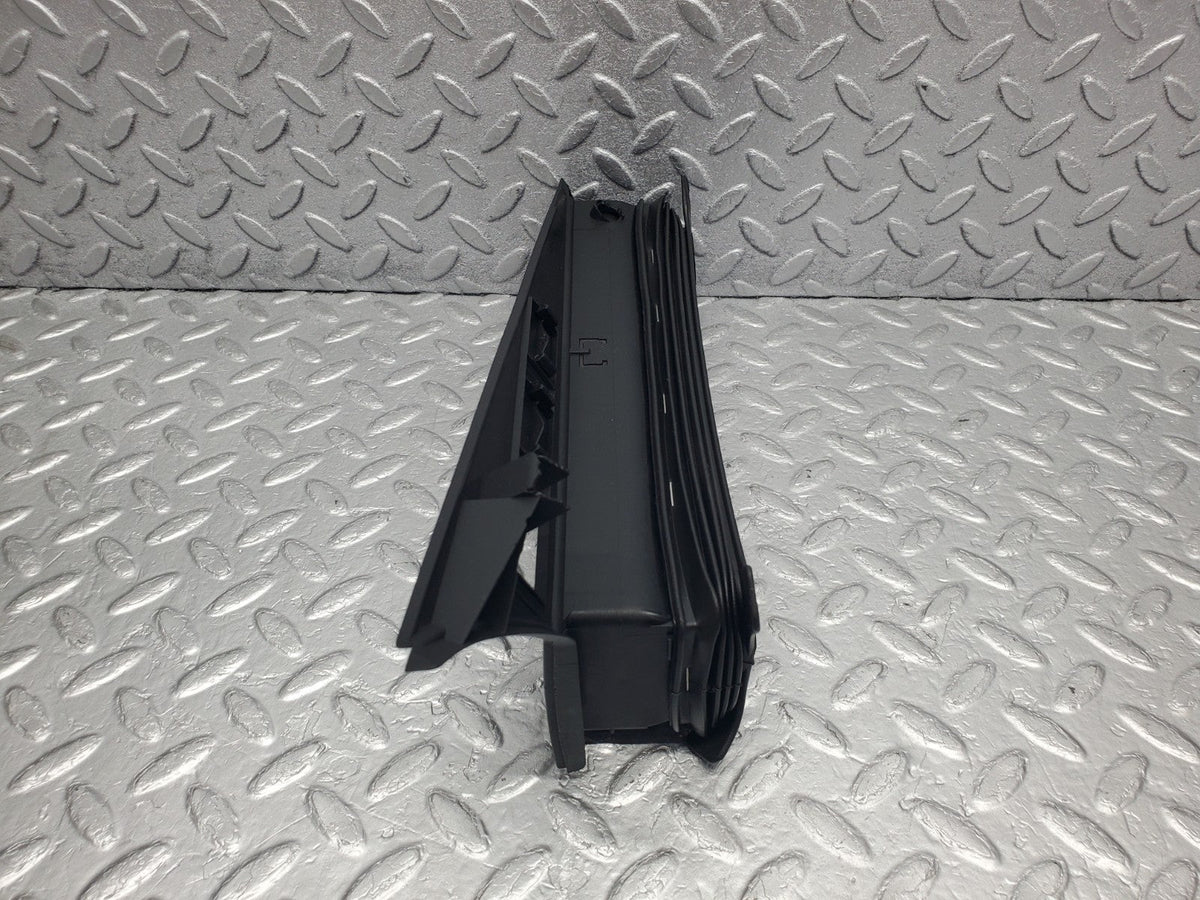 W201 Baby Benz dashboard centre air vent used OEM