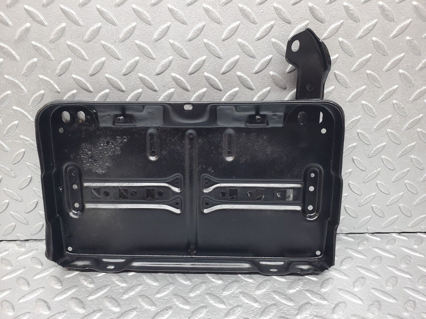 45910 Mercedes-Benz W126 420SE Battery Tray