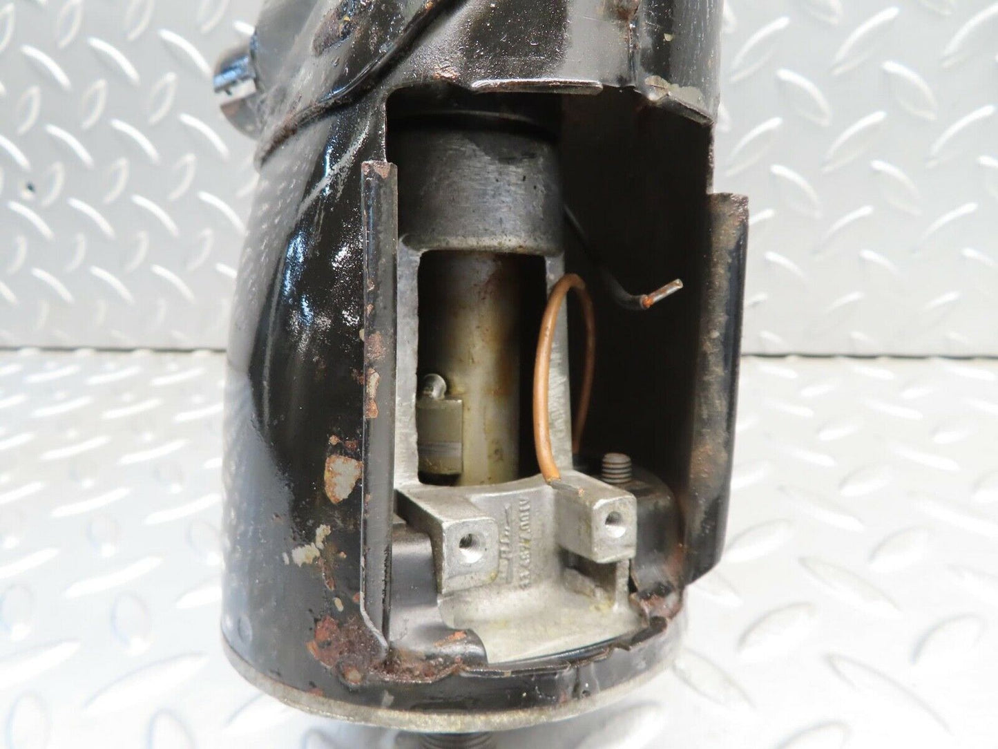 11710 Mercedes-Benz R107 450SL Steering Column