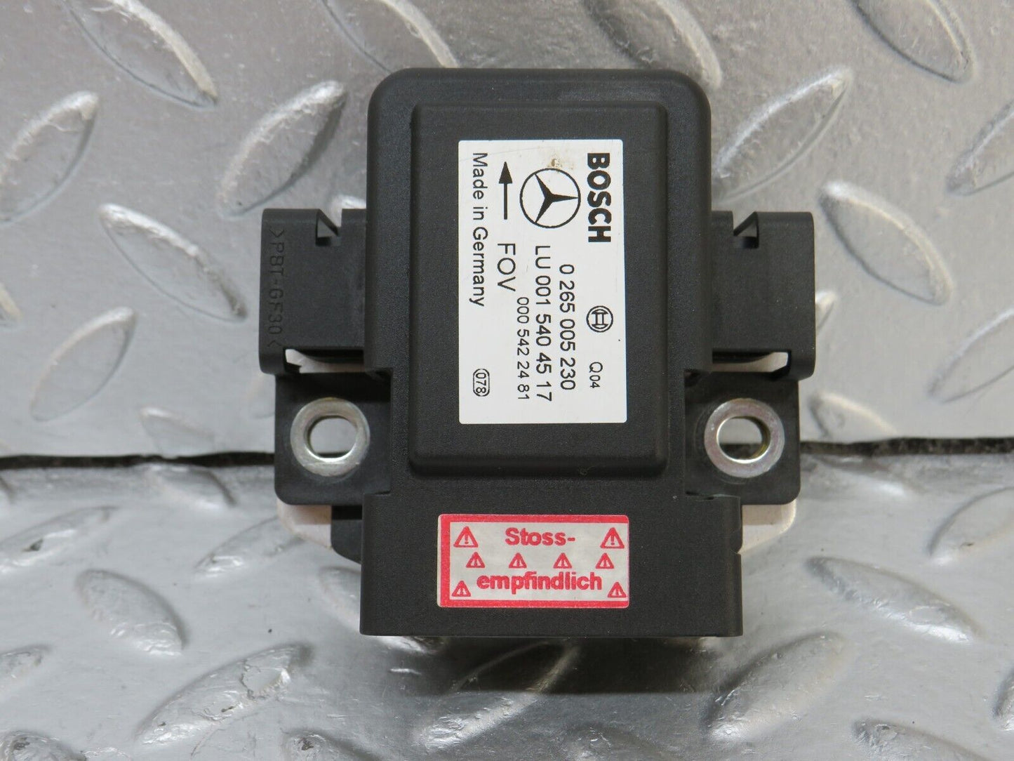 34886 Mercedes-Benz W210 320E ESP Yaw Rate Sensor Bosch 0015404517 0005422481
