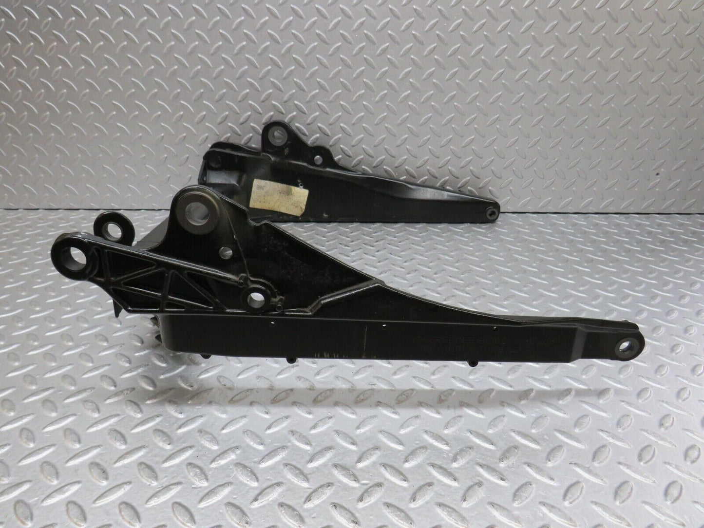 36833 Mercedes-Benz R129 300SL-24 Front Left Seat Base 1299190006 1299190206