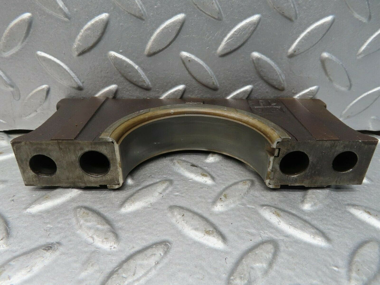 15708 Mercedes-Benz R107 450SL Crankshaft Bearing Holder Block 1160110313