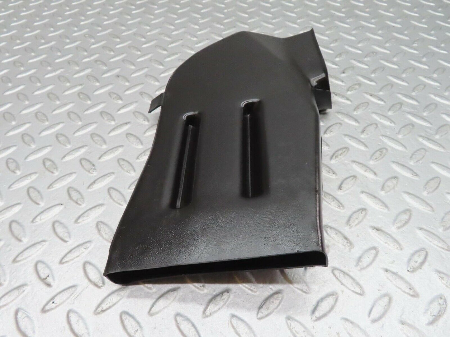16193 Mercedes-Benz W124 260E Ventilation Air Duct Right Side 1248310446