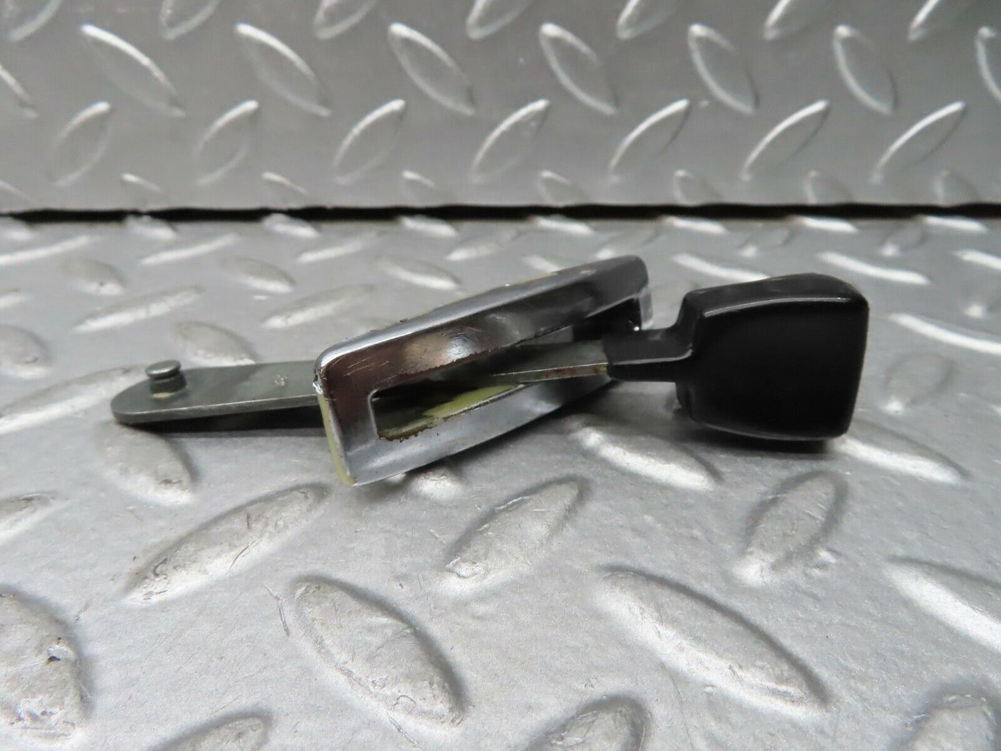 20561 Mercedes-Benz R107 450SL Left Seat Folding Lever