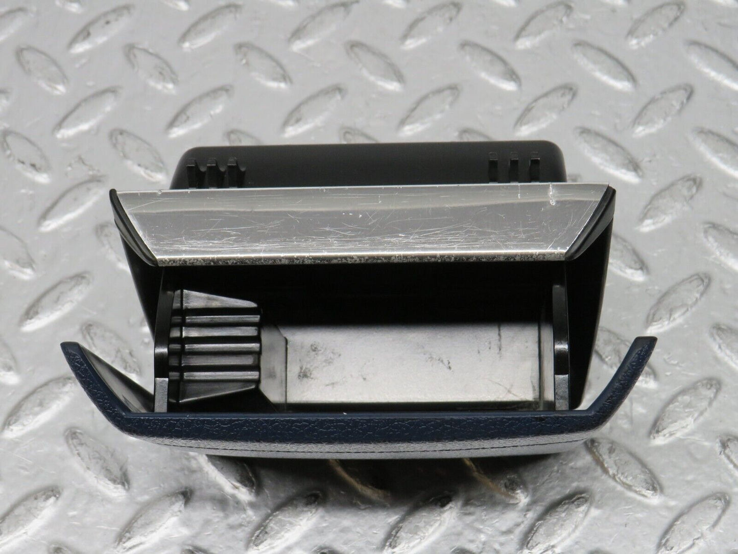 31022 Mercedes-Benz W123 230E Rear Door Ashtray Blue