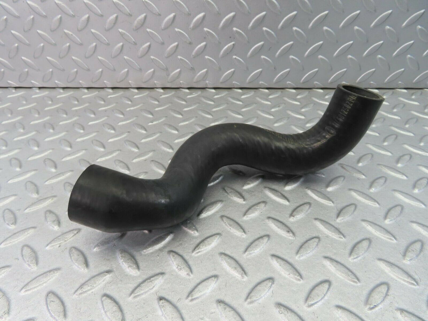 8543 Mercedes-Benz W114 Radiator Hose 1145012582