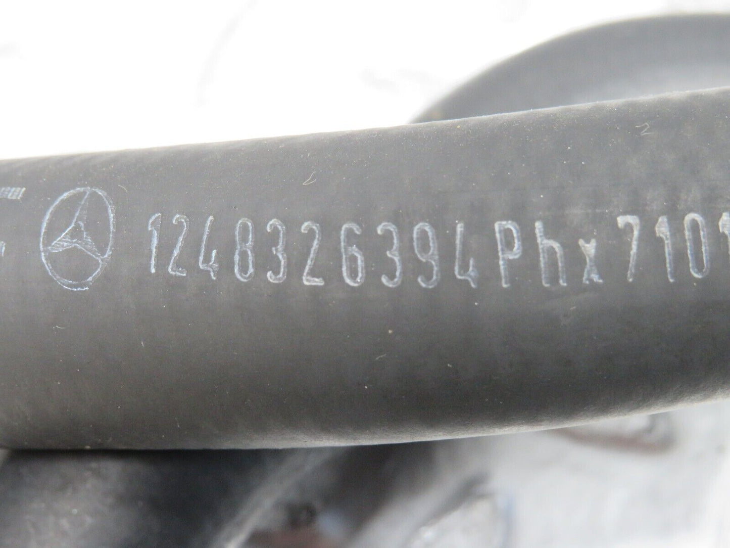 32550 Mercedes-Benz S124 300TE Wagon Water Cooling Hose 1248325894 1248326394