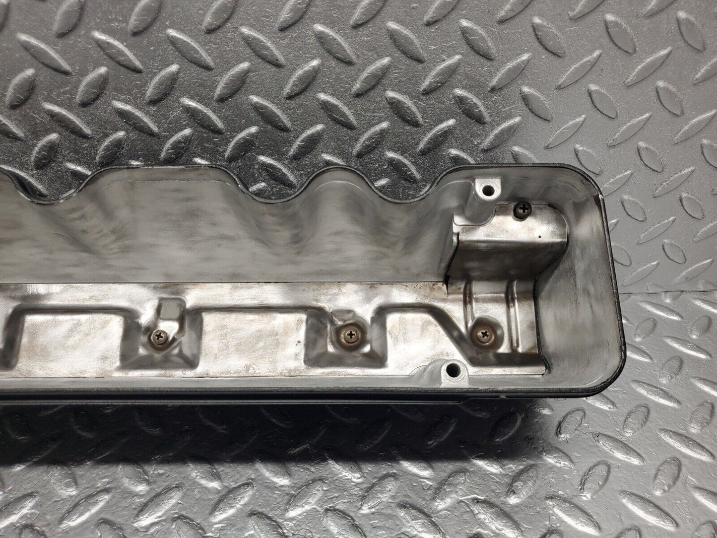 46328 Mercedes-Benz W126 420SE Cylinder Head Valve Cover Right Side 1170160705