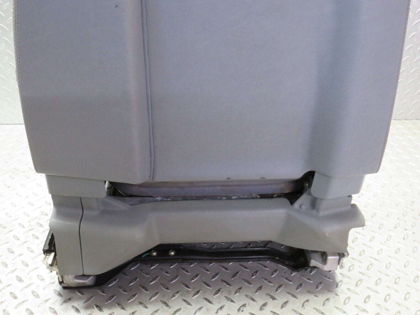 39553 Mercedes-Benz R129 320SL Coupe Electric Front Left Passenger Seat Leather Grey