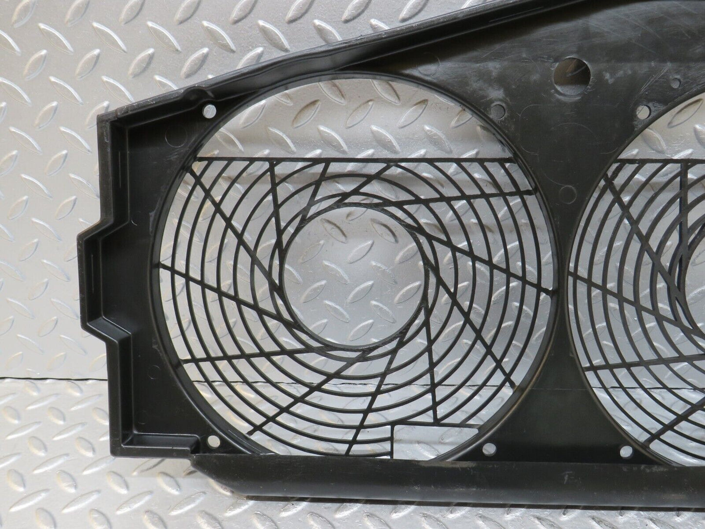 36193 Mercedes-Benz W126 420SE Radiator Fan Shroud Fan Cover 1265052355