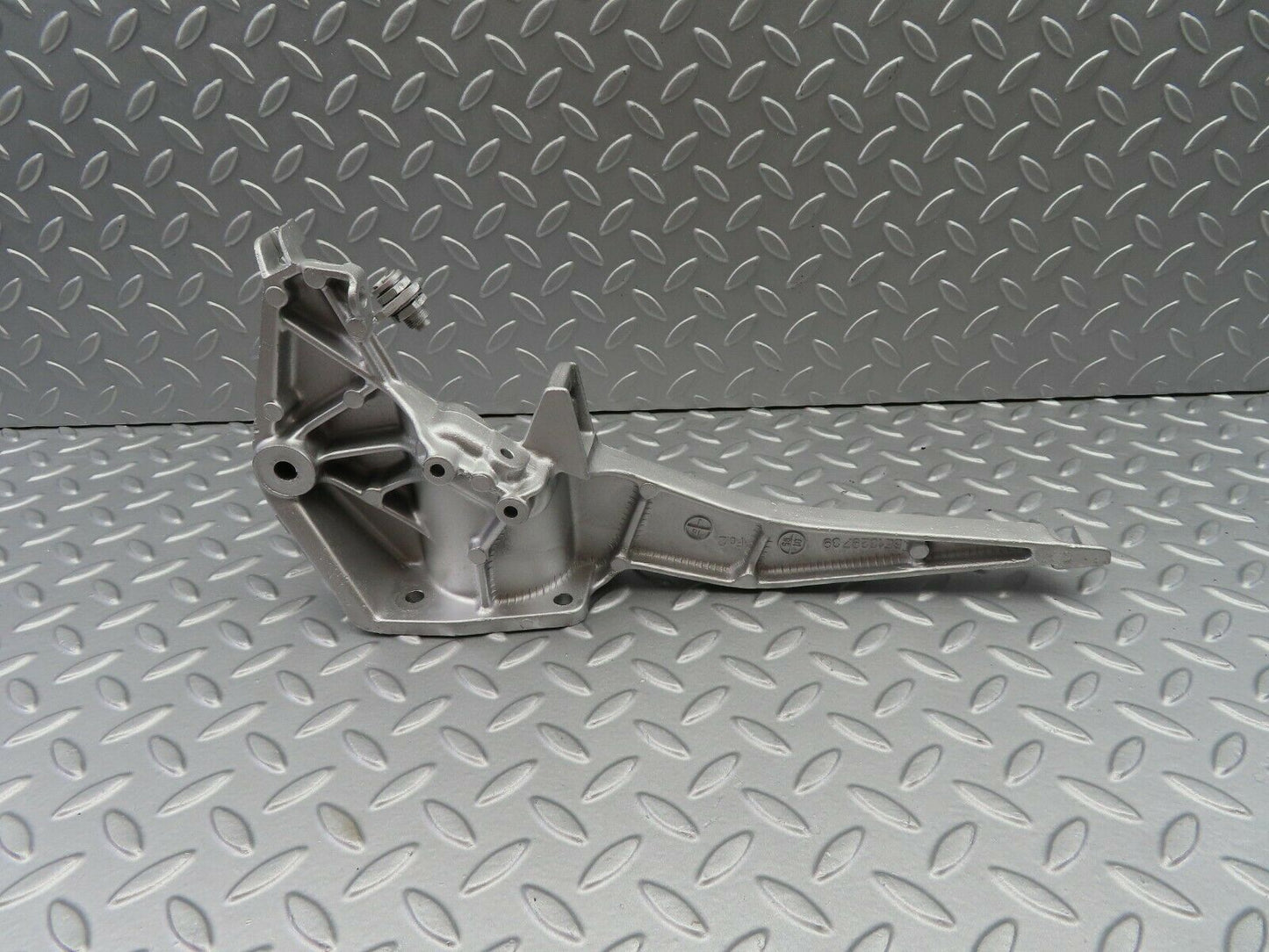 6401 Mercedes-Benz W126 380SE Brake Pedal Bracket 1262901819