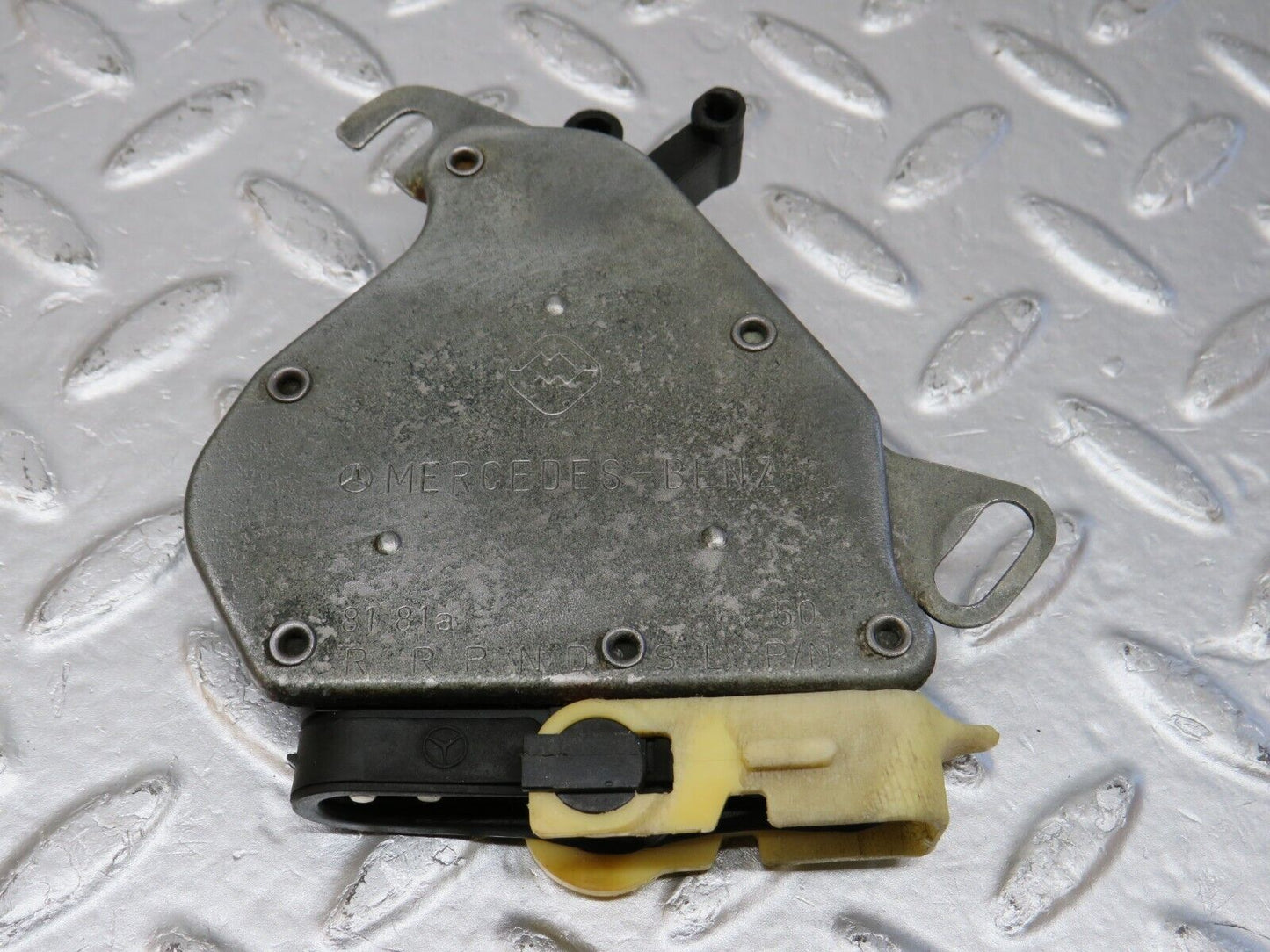 33857 Mercedes-Benz W201 190E 2.0L Reverse Light Switch 1235450142 1235401945