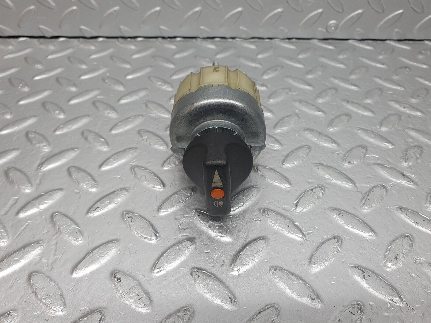 40918 Mercedes-Benz W126 300SE Headlight Switch 0005455404