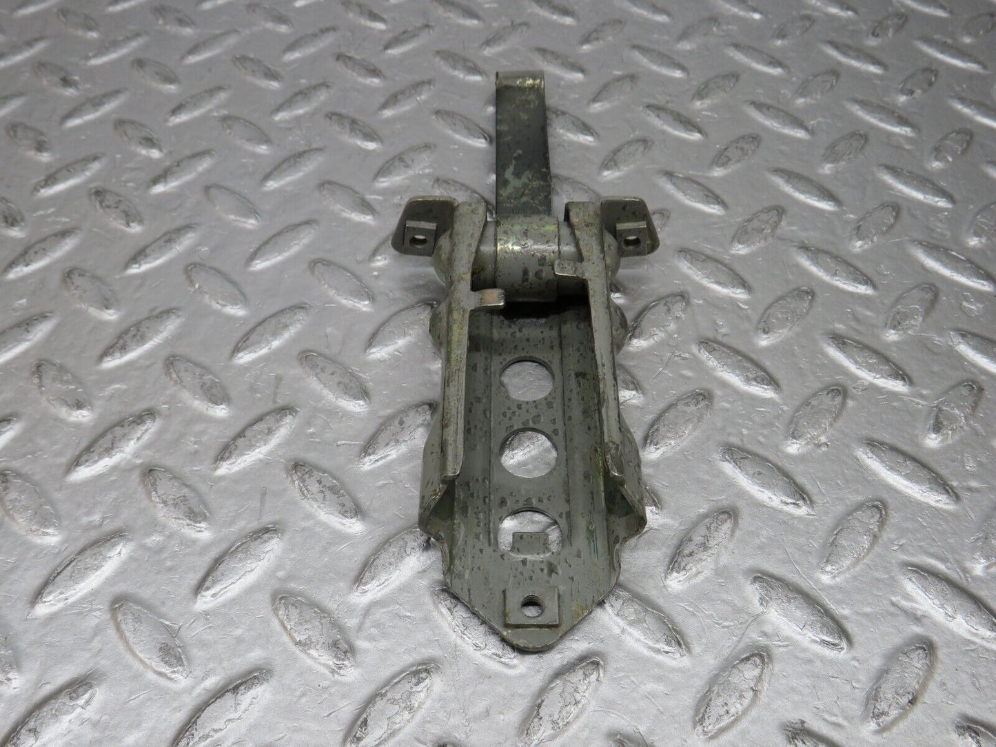 37739 Mercedes-Benz A124 320E Cabriolet Door Safety Check Strap