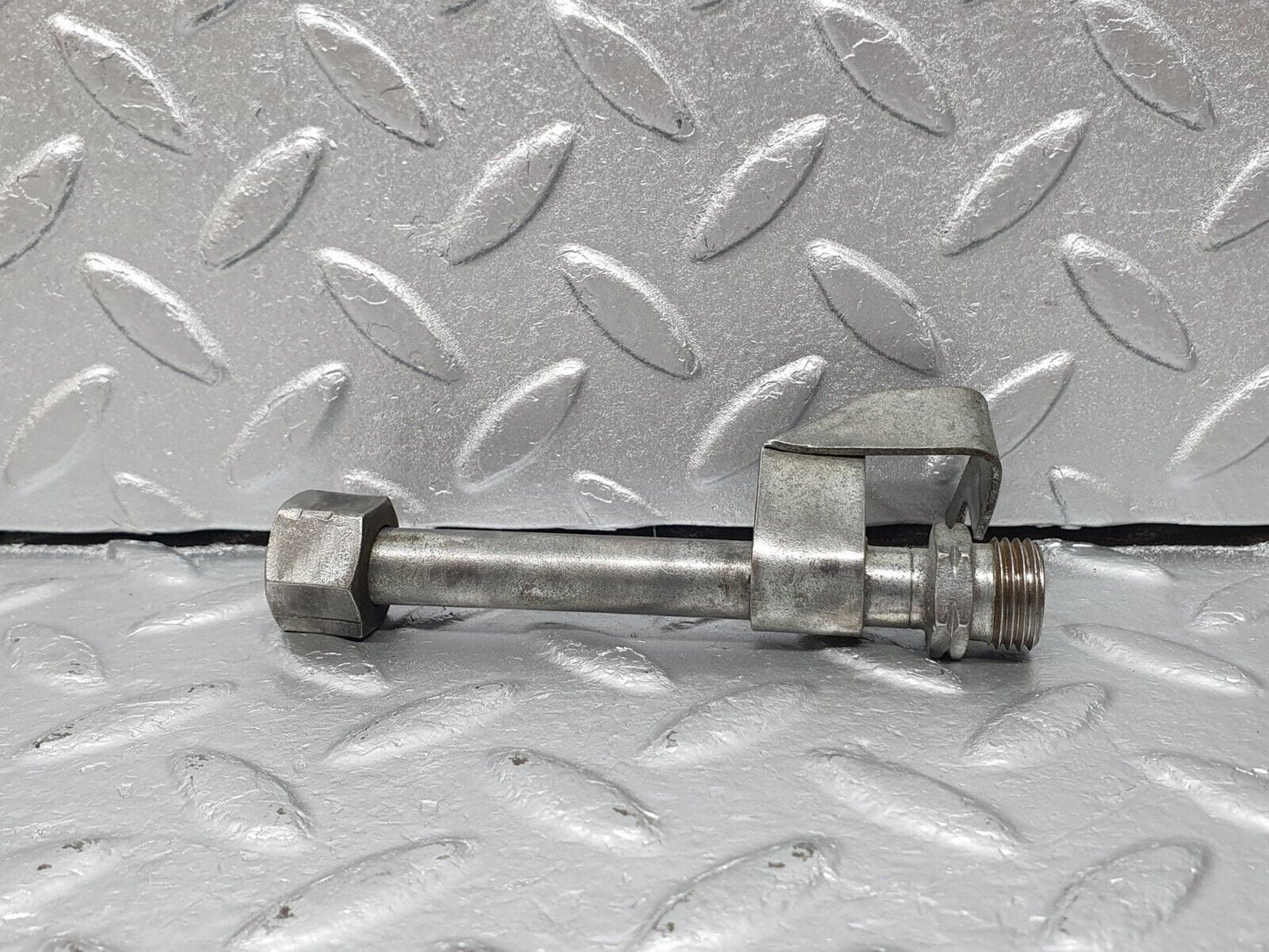 41352 Mercedes-Benz R107 Intake Manifold Brake Servo Pipe
