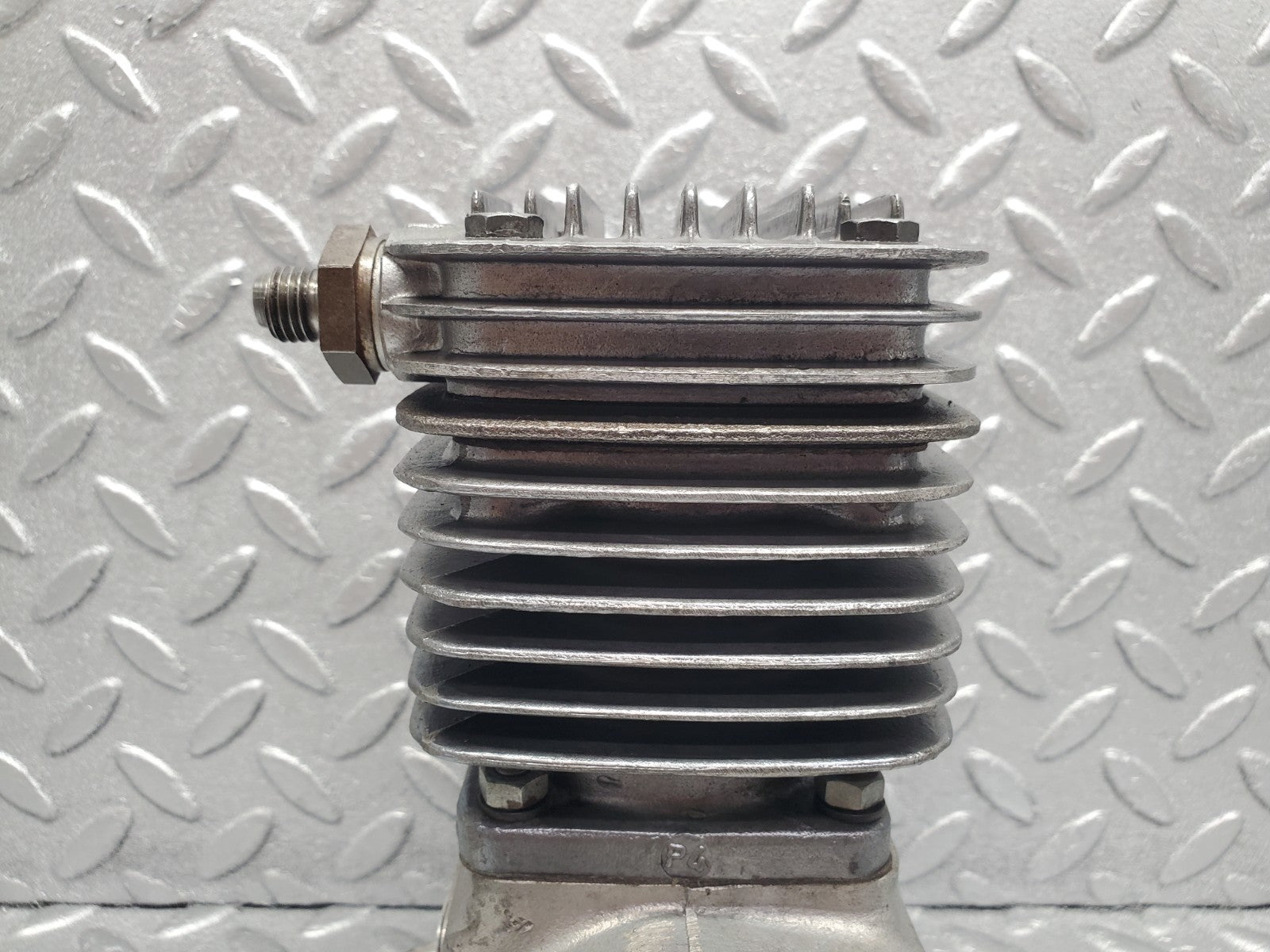 W112 air suspension compressor used OEM
