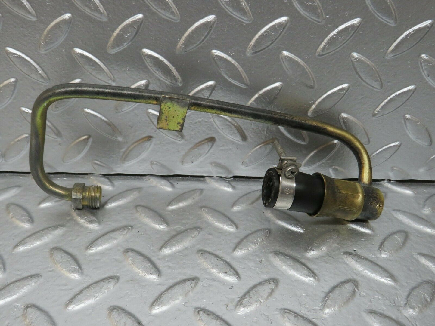 24404 Mercedes-Benz S124 220TE Wagon Fuel Hose Pipe