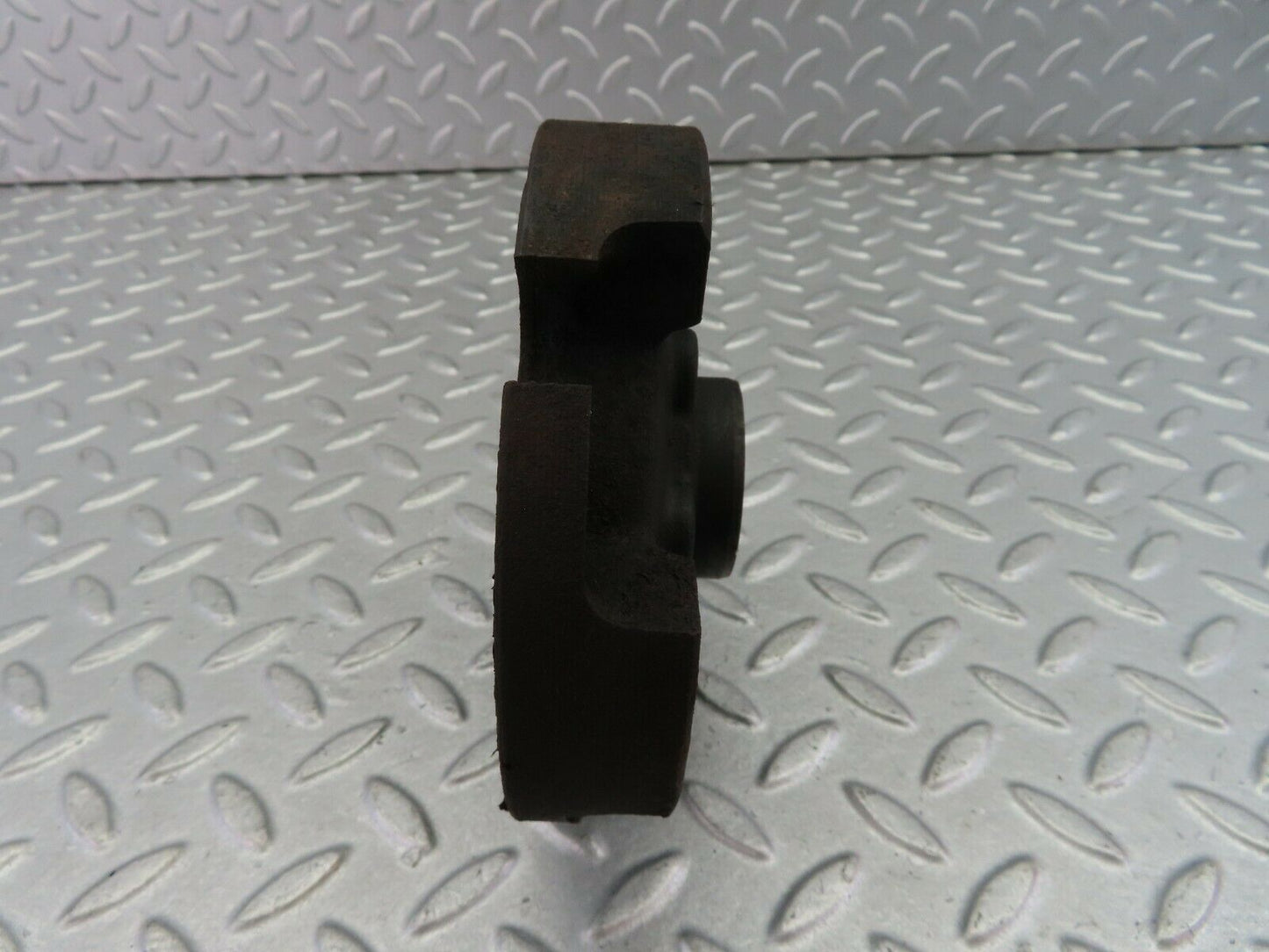 7995 Mercedes-Benz W115 220D Crankshaft Vibration Damper Pulley 6150311007