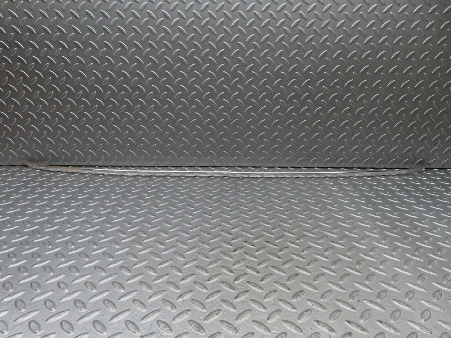 18931 Mercedes-Benz W121 190b Ponton Rear Windscreen Lower Chrome Trim