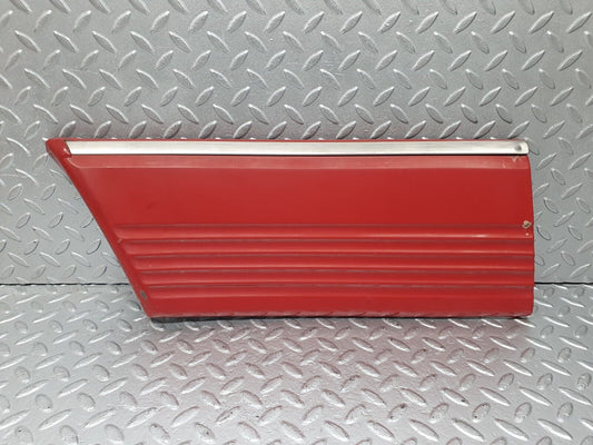 43489 Mercedes-Benz C126 380SEC Coupe Rear Right Fender Wing Lower Moulding Trim