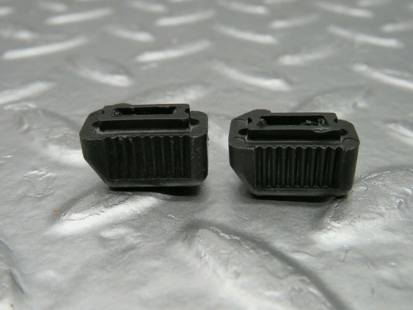 22309 Mercedes-Benz S123 280TE Wagon Heater Control Knob Set