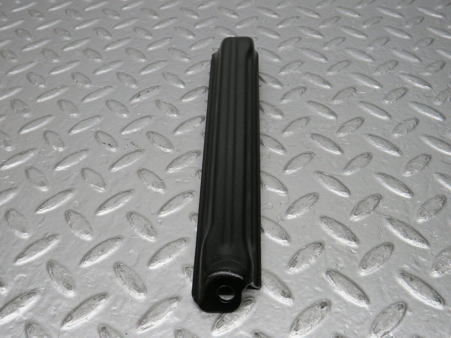30962 Mercedes-Benz W124 230E Air Intake Manifold Bracket