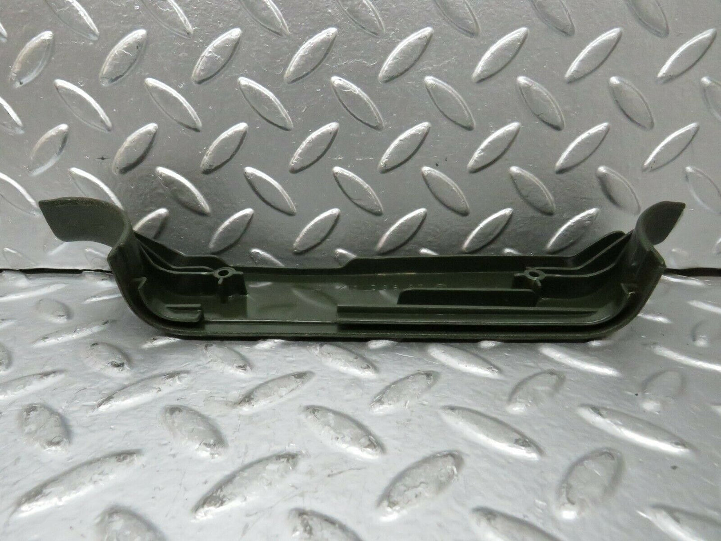 23706 Mercedes-Benz W123 B Pillar Bottom Cover Left Side Green 1236922122