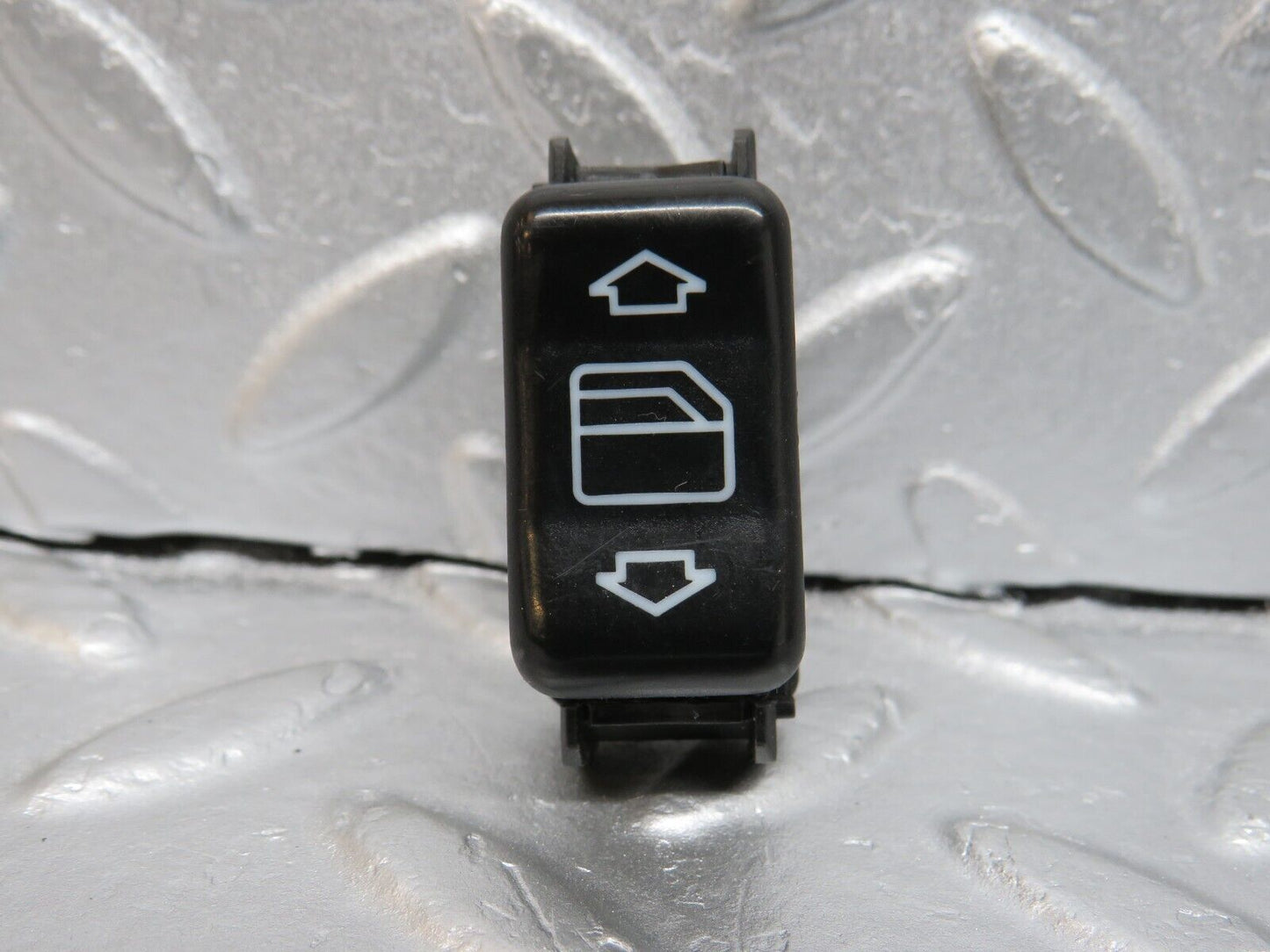 39759 Mercedes-Benz R129 320SL Coupe Electric Window Switch 1298201310