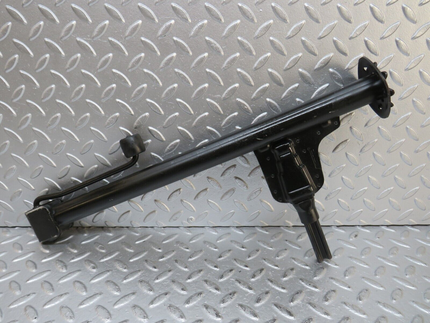 32729 Mercedes-Benz W201 Car Jack 2105830115