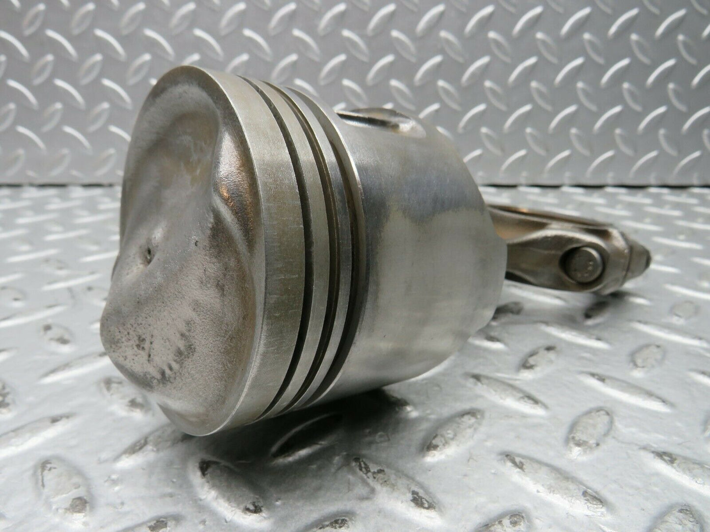 22208 Mercedes-Benz S123 280TE Piston With Connecting Rod 85.975 mm