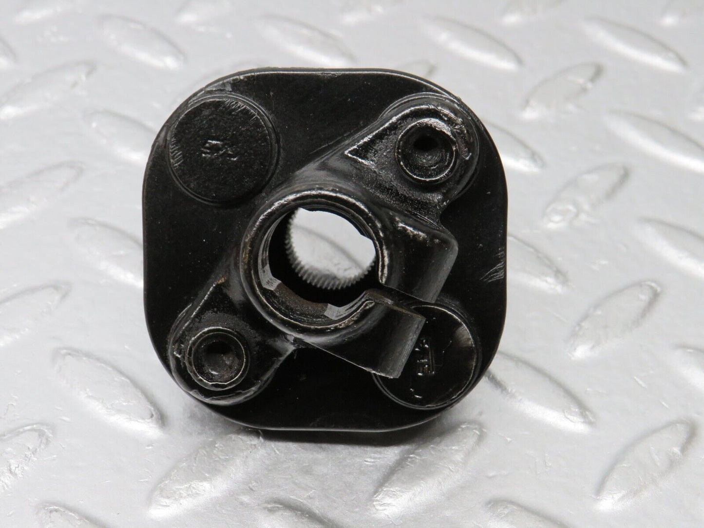 38794 Mercedes-Benz W201 190E 2.6L Steering Column Lower Shaft Connector 1264620146
