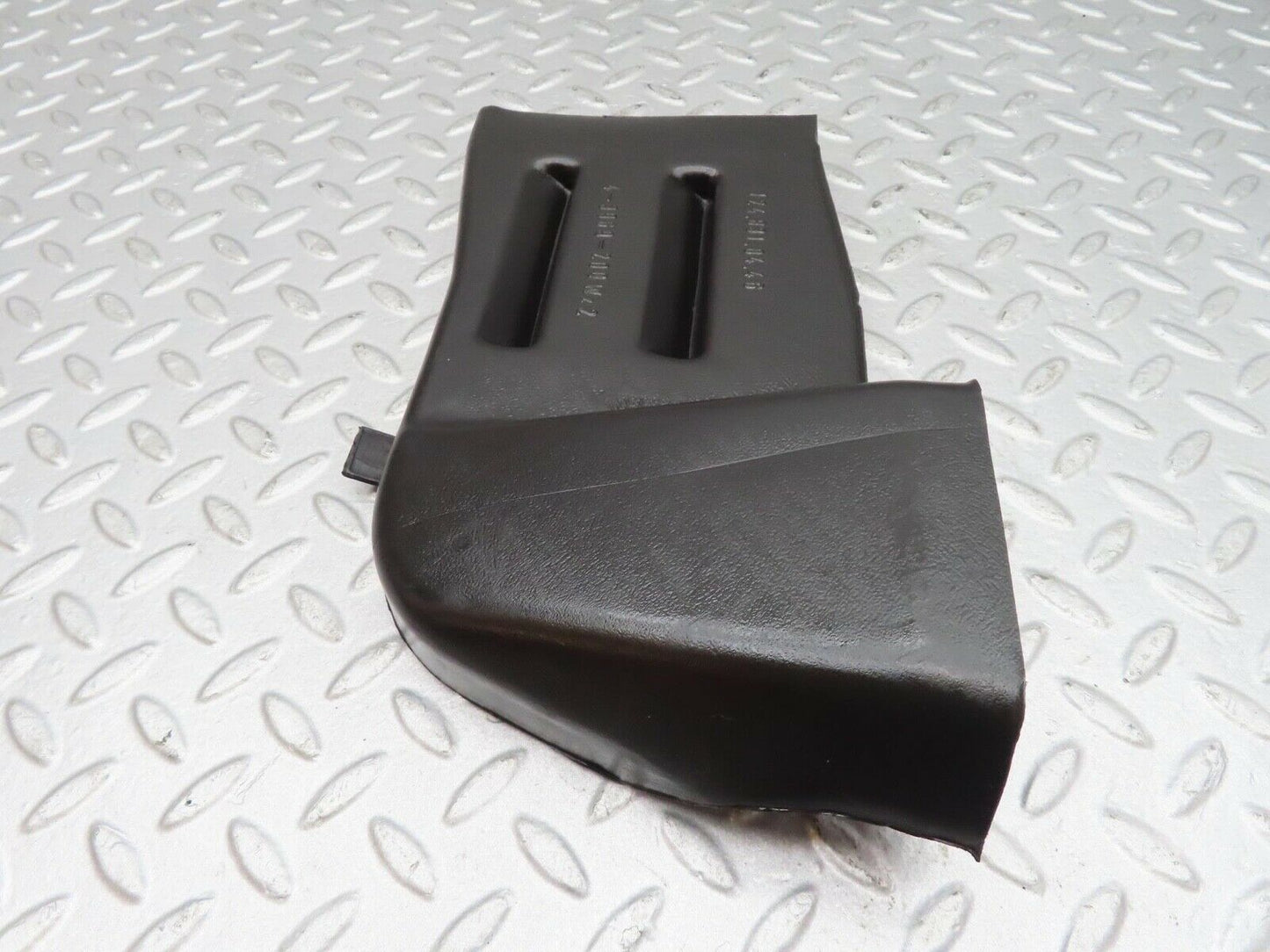 16193 Mercedes-Benz W124 260E Ventilation Air Duct Right Side 1248310446