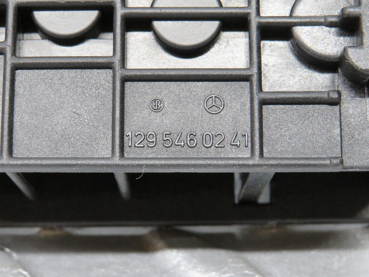 38324 Mercedes-Benz R129 280SL Coupe Cable Wire Connector 1295460241