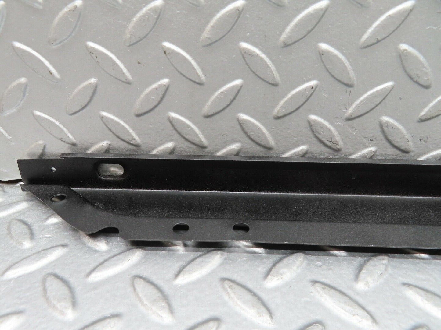 18537 Mercedes-Benz W111 220SE Coupe Rear Window Channel Support