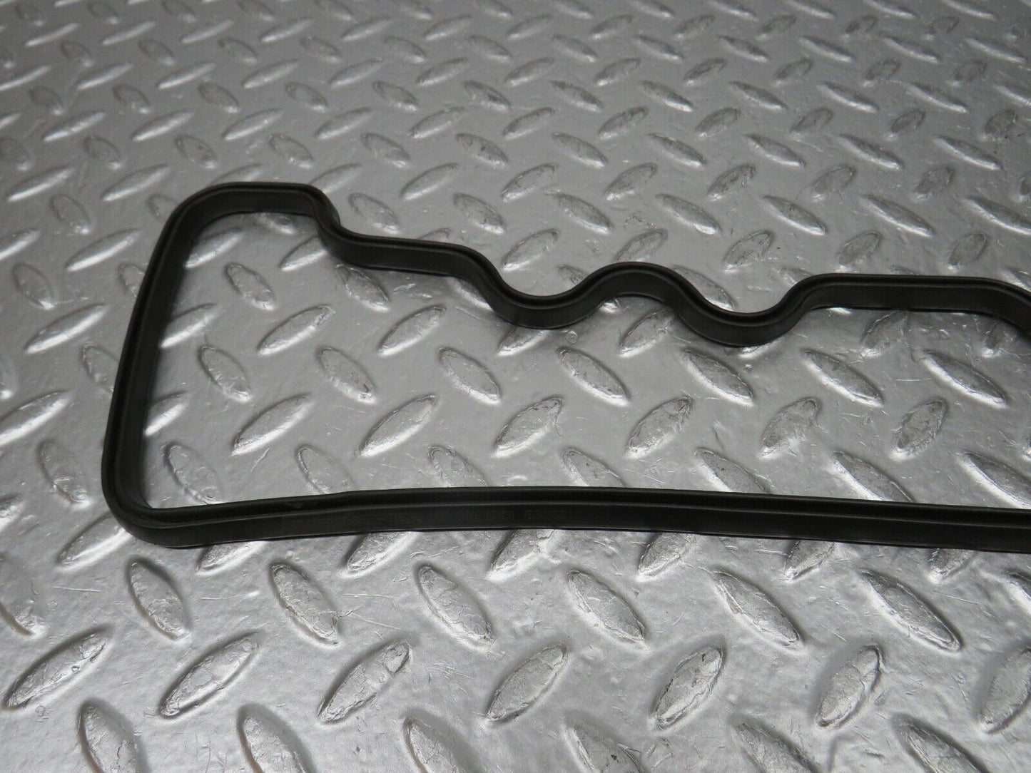0109 Mercedes-Benz W116 350SE Valve Cover Gasket 1160161321
