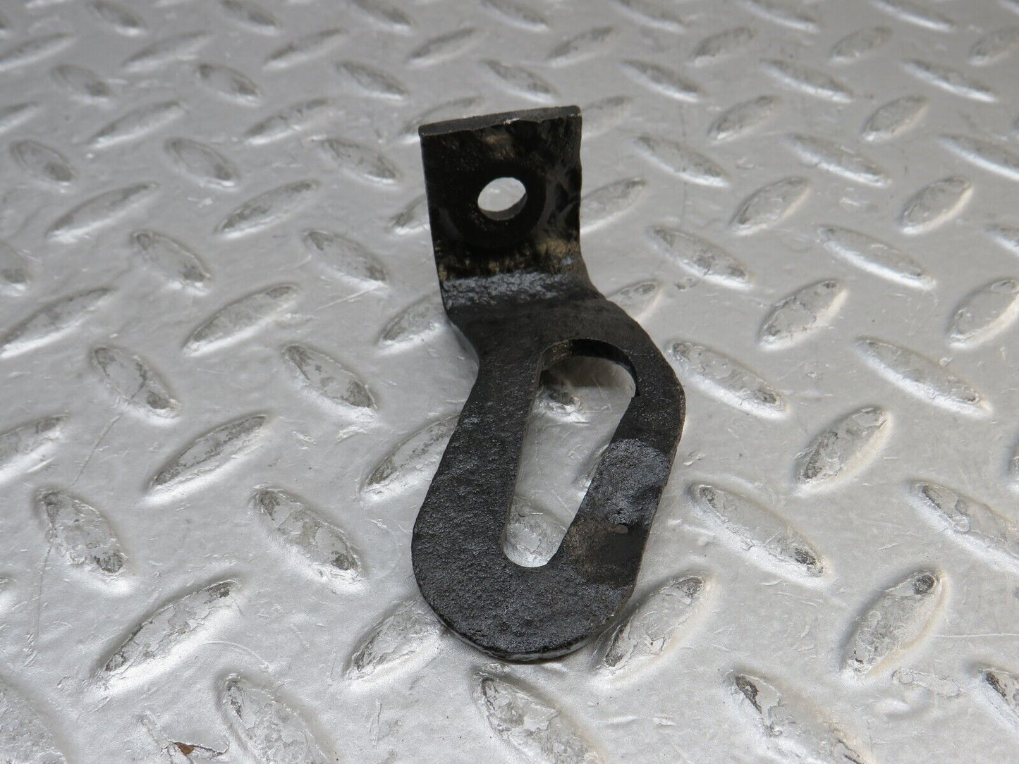 37360 Mercedes-Benz W109 300SEL Front Bumper Bracket Right Side