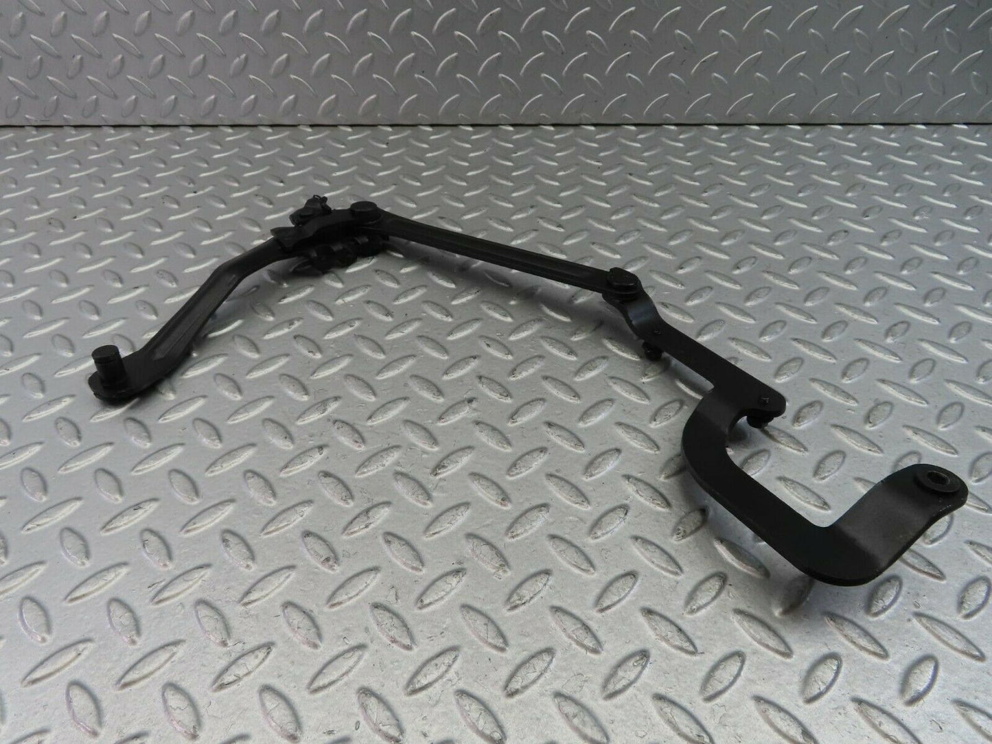 9683 Mercedes-Benz C123 280CE Coupe Bonnet Hinge Right Side