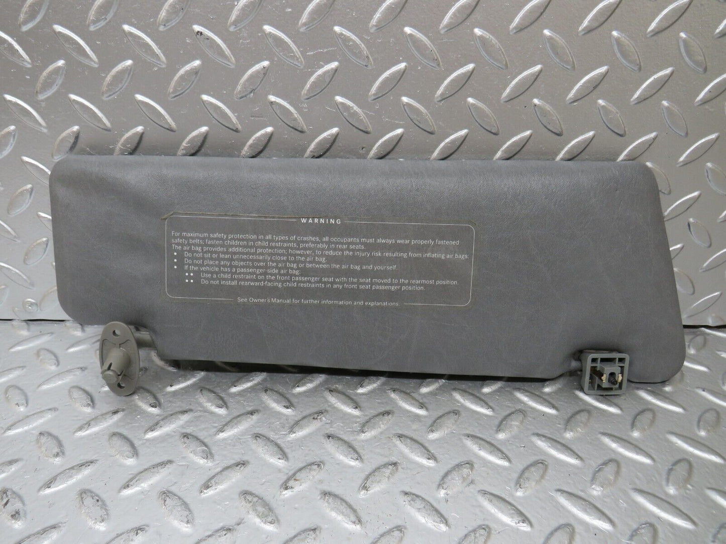 25862 Mercedes-Benz W124 280E Sun Visor Left Side Grey