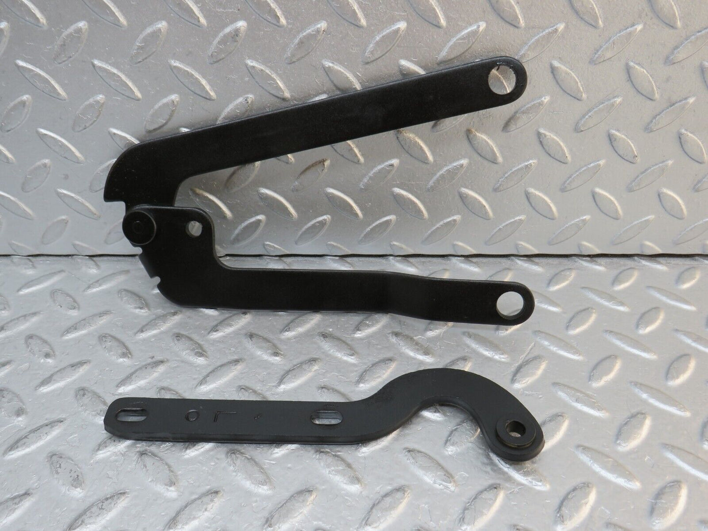 35551 Mercedes-Benz R107 280SL Bonnet Hinge Left Side