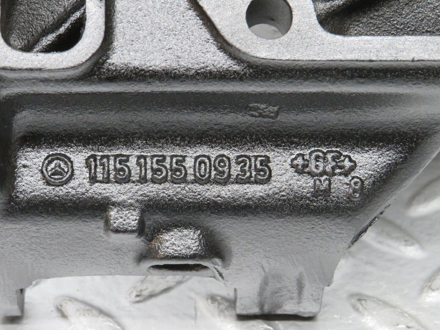 31118 Mercedes-Benz W123 200D Alternator Generator Bracket 1151550935